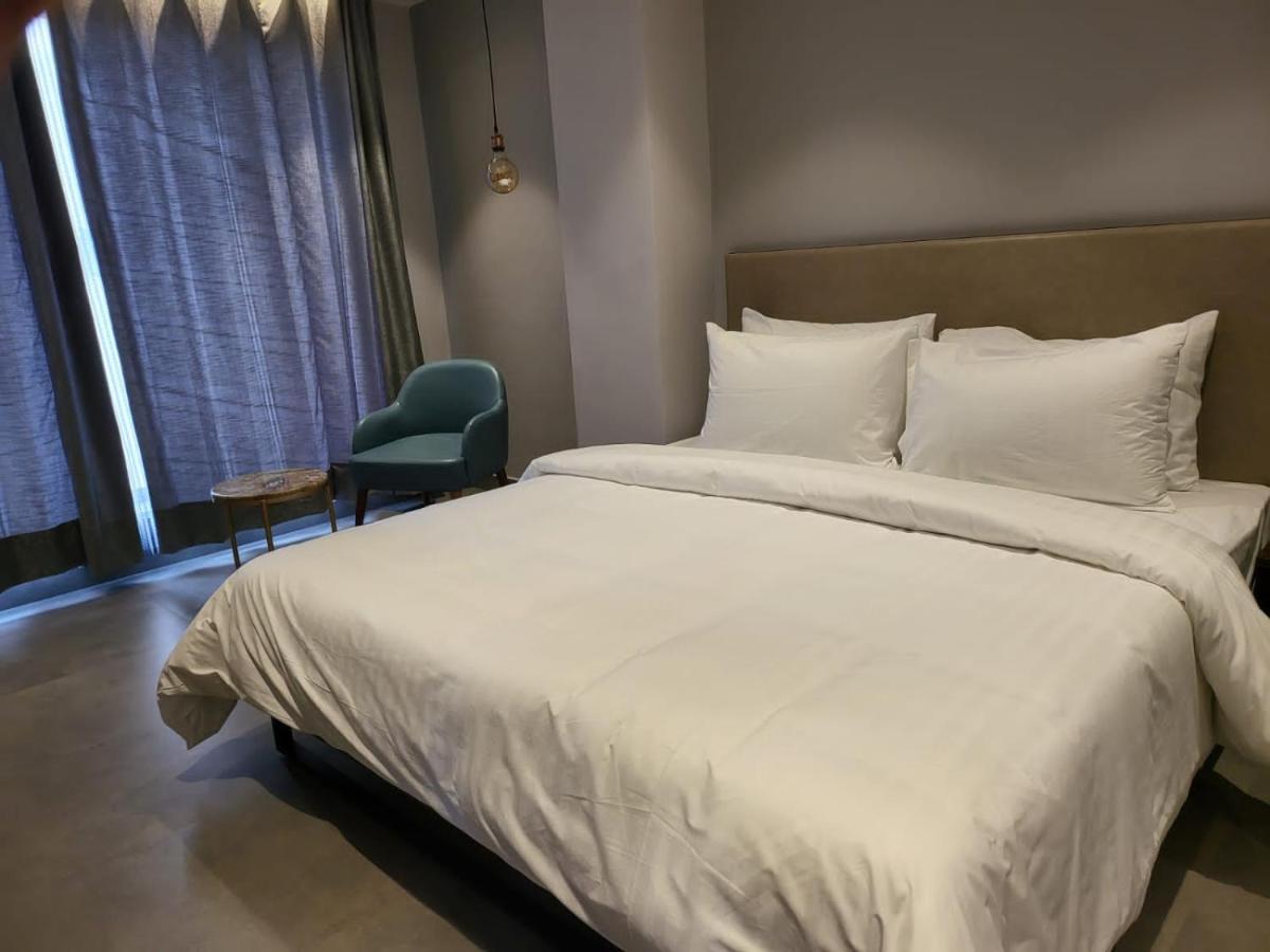 Belvedere Suites Greater Noida Eksteriør billede