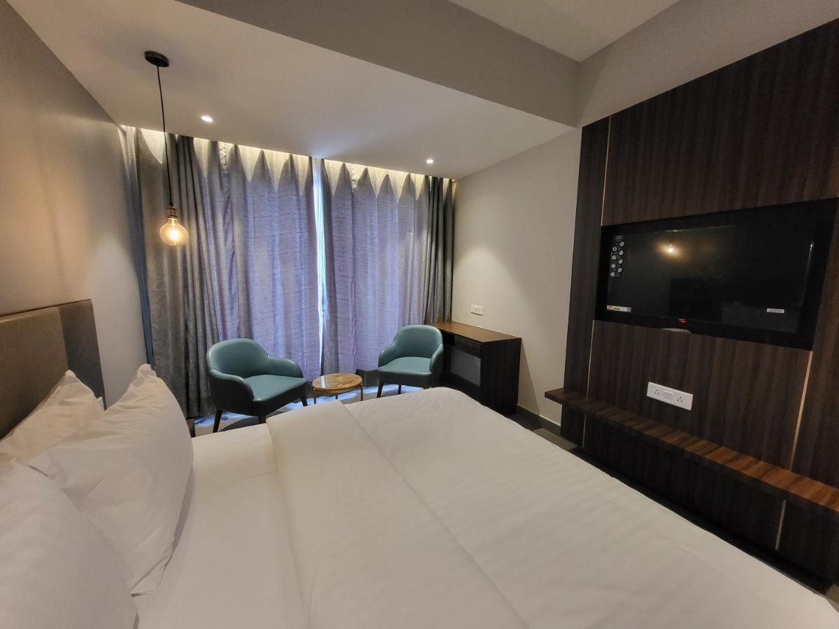 Belvedere Suites Greater Noida Eksteriør billede