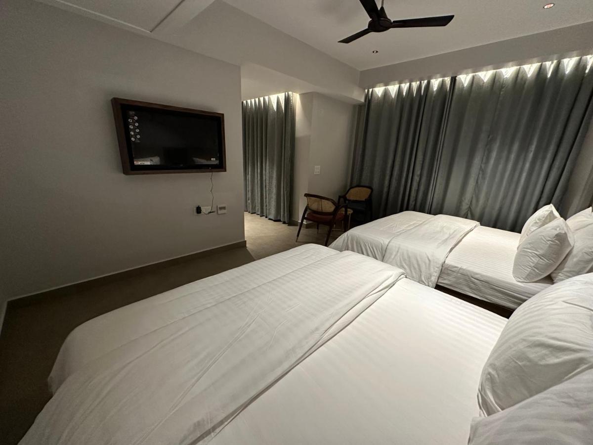 Belvedere Suites Greater Noida Eksteriør billede