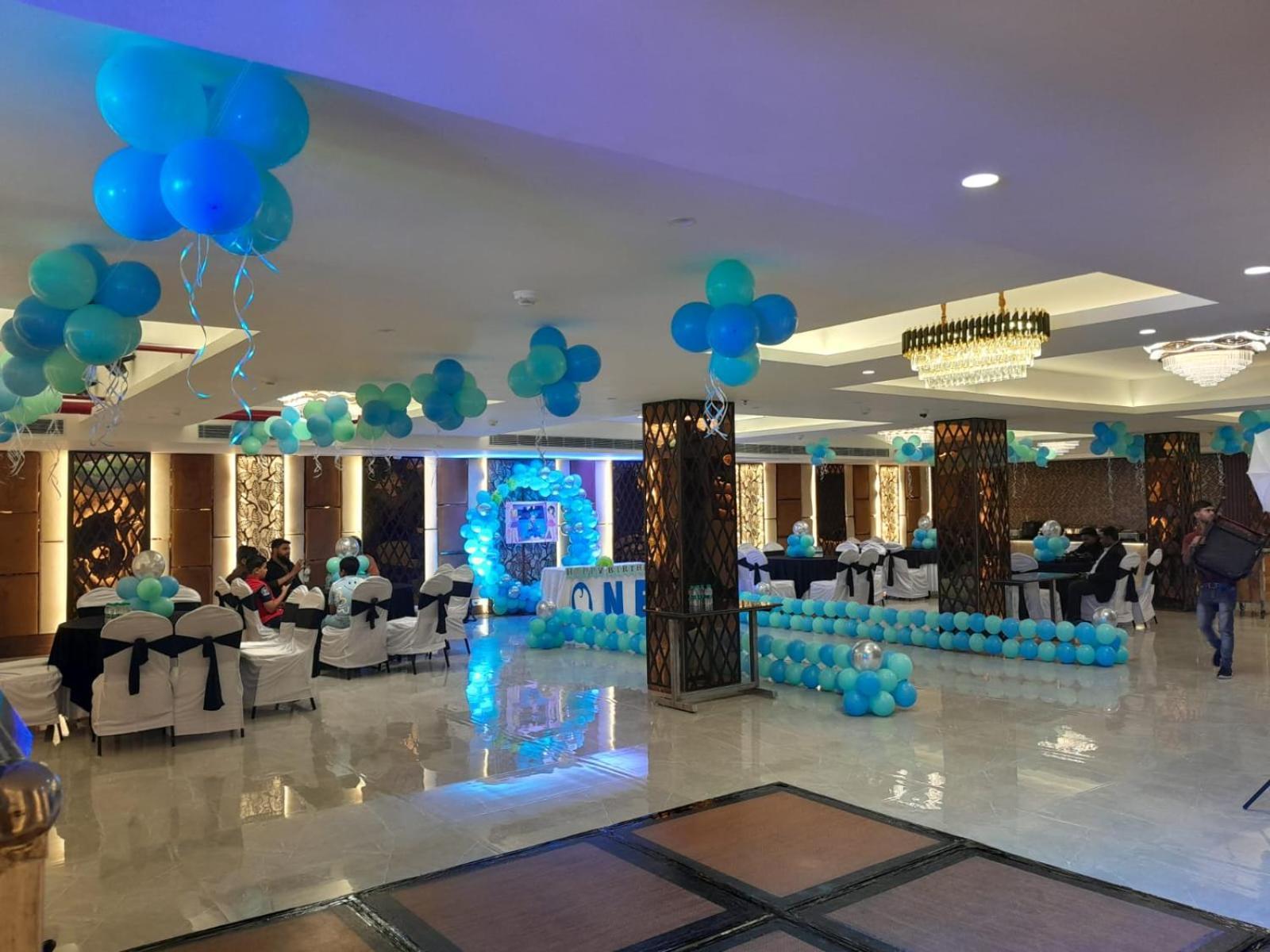 Belvedere Suites Greater Noida Eksteriør billede