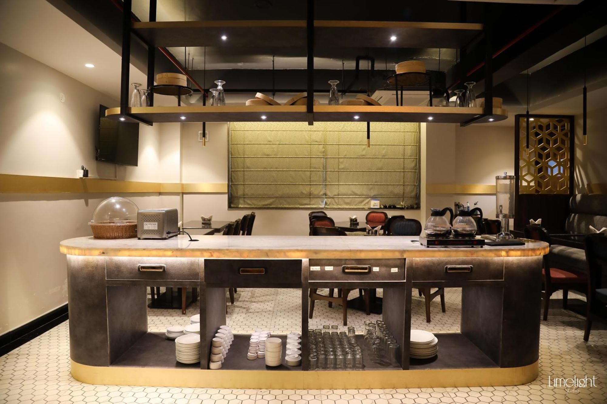 Belvedere Suites Greater Noida Eksteriør billede