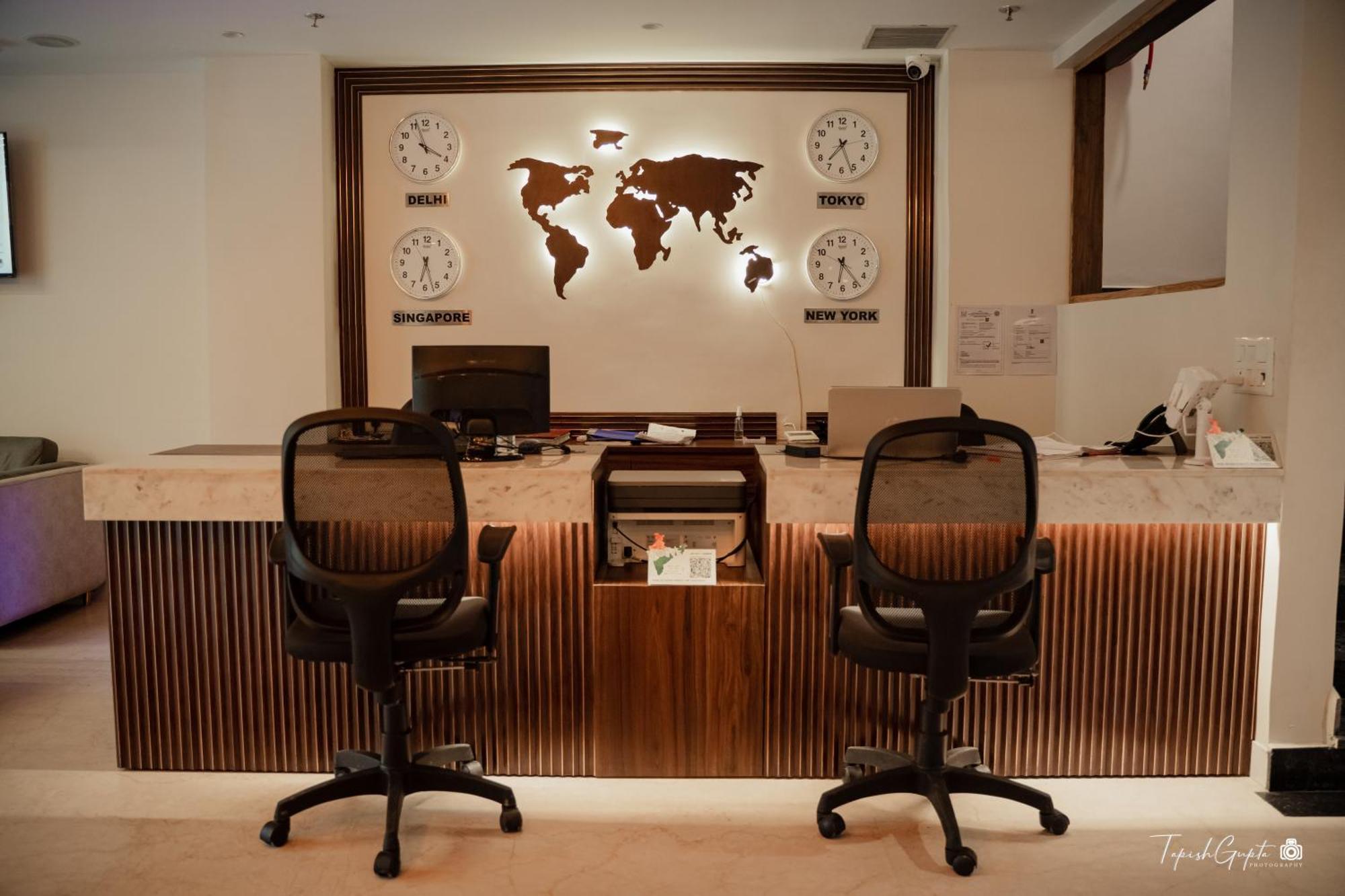 Belvedere Suites Greater Noida Eksteriør billede